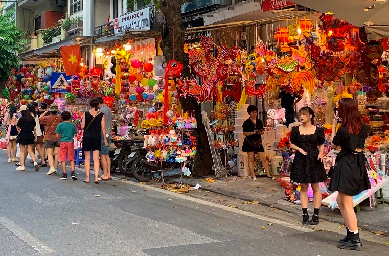 hẹn hò Phố cổ Hàng Mã Trung Thu