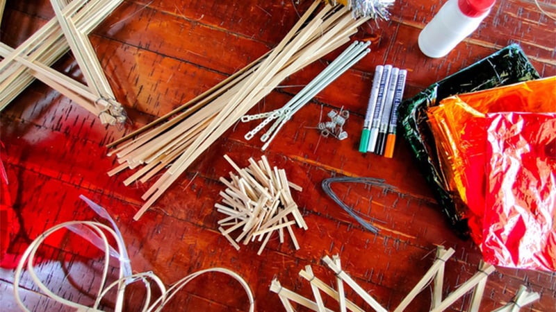 Chuẩn Bị Nguyên Liệu Làm Đèn Ông Sao 2026