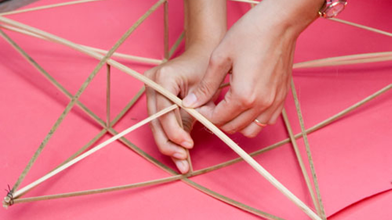 Cố định khung và căn chỉnh