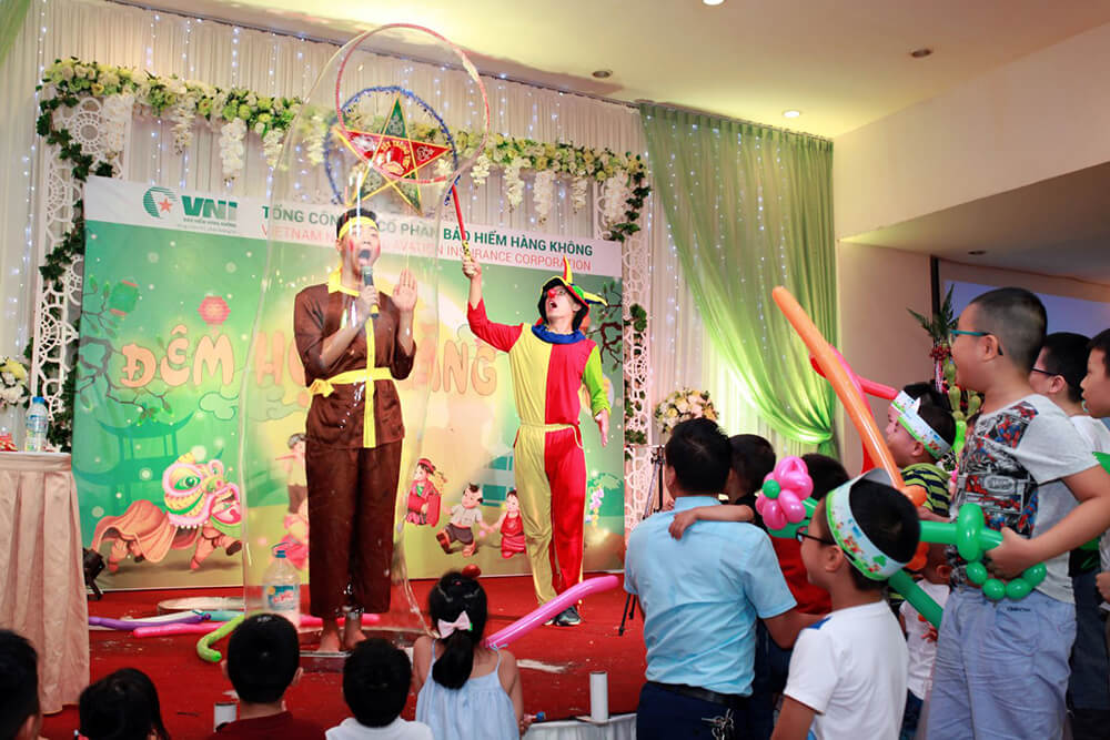 Kịch Bản Chi Tiết Và Ý Tưởng Tổ Chức Trung Thu Cho Công Ty: Độc Đáo, Gắn Kết Toàn Diện