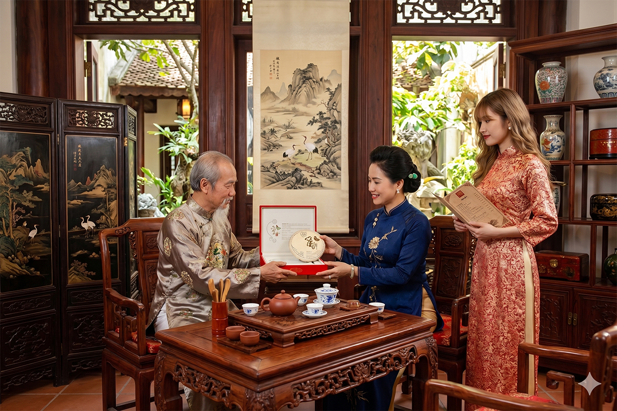 tặng trà thay quà trung thu cho khách hàng